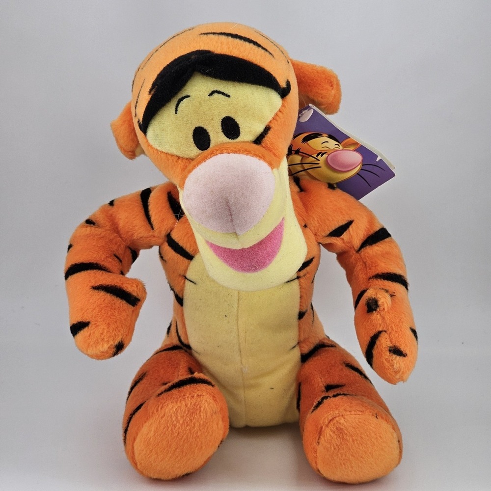 TIGGER PLUSH 10" WINNIE THE POOH & FRIENDS FISHER PRICE MATTEL NEW WITH TAG 2001